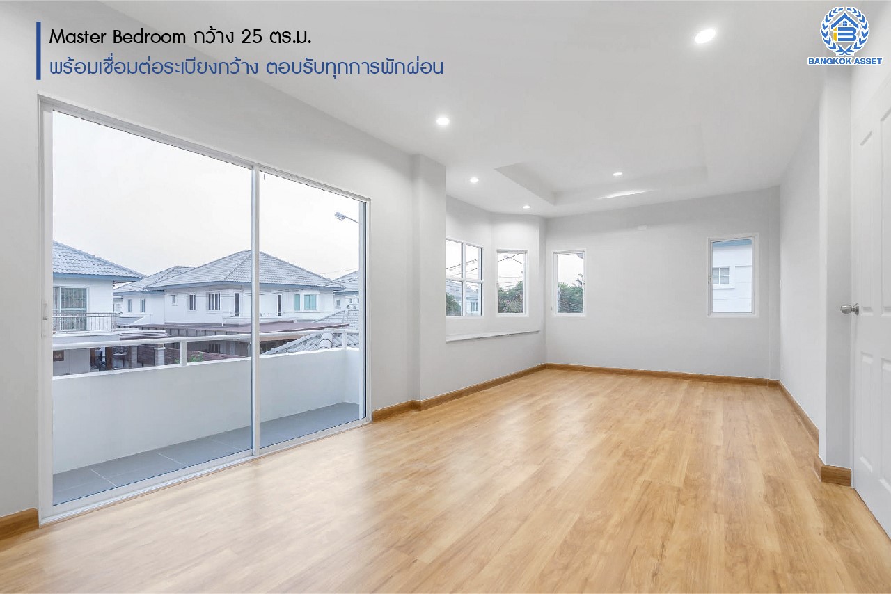 บ้านมือสองตกแต่งใหม่ ม.ชวนชื่นโมดัส ราชพฤกษ์-ท่าอิฐ หลังมุม มีพื้นที่สนามหญ้าด้านข้าง เนื้อที่ 55.6 ตร.ว. ฟังก์ชัน 3 ห้องนอน 2 ห้องน้ำ 2 ที่จอดรถ บนทำเลศักยภาพ เชื่อมต่อถนนรัตนาธิเบศร์ และถนนราชพฤกษ์ ทำเลใจกลาง 2 เซ็นทรัล ใกล้รถไฟฟ้า "สถานีบางรักน้อยท่าอิฐ" เพียง 10 นาที